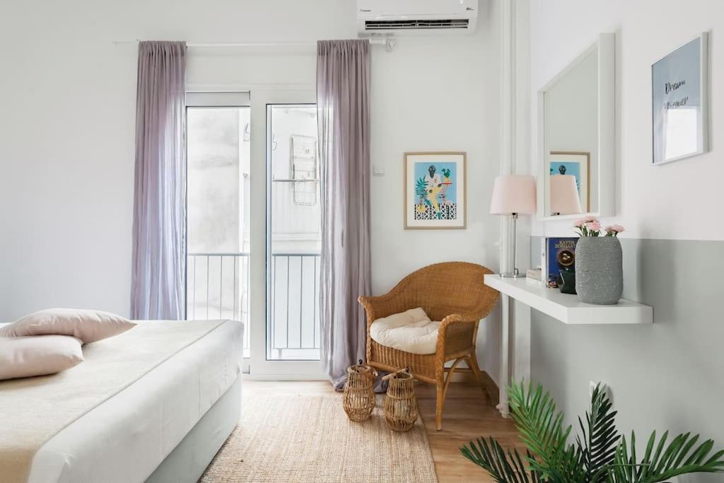 אתונה Your "Home Away From Home" - Phillopapou Hill מראה חיצוני תמונה